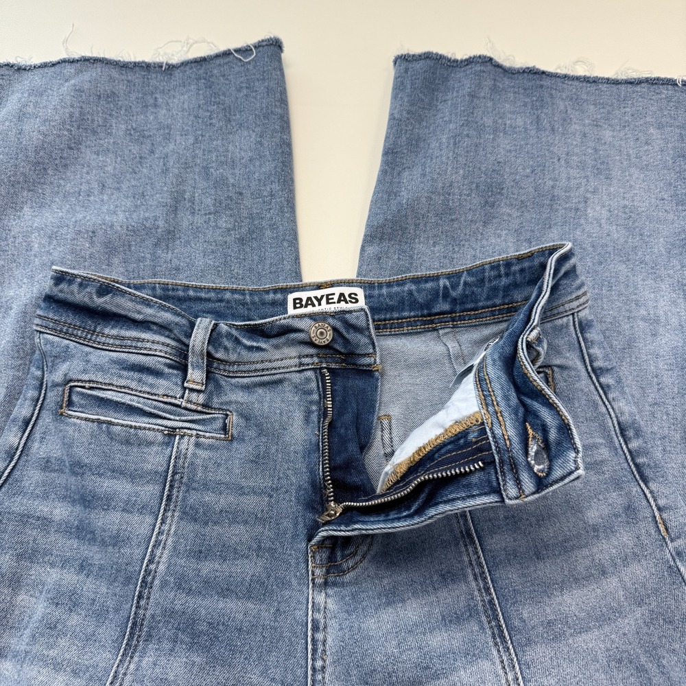 Bayeas Seamed High Waist  Raw Hem Crop Wide Leg Jeans Womens 28 Blue Medium Wash - Picture 4 of 9